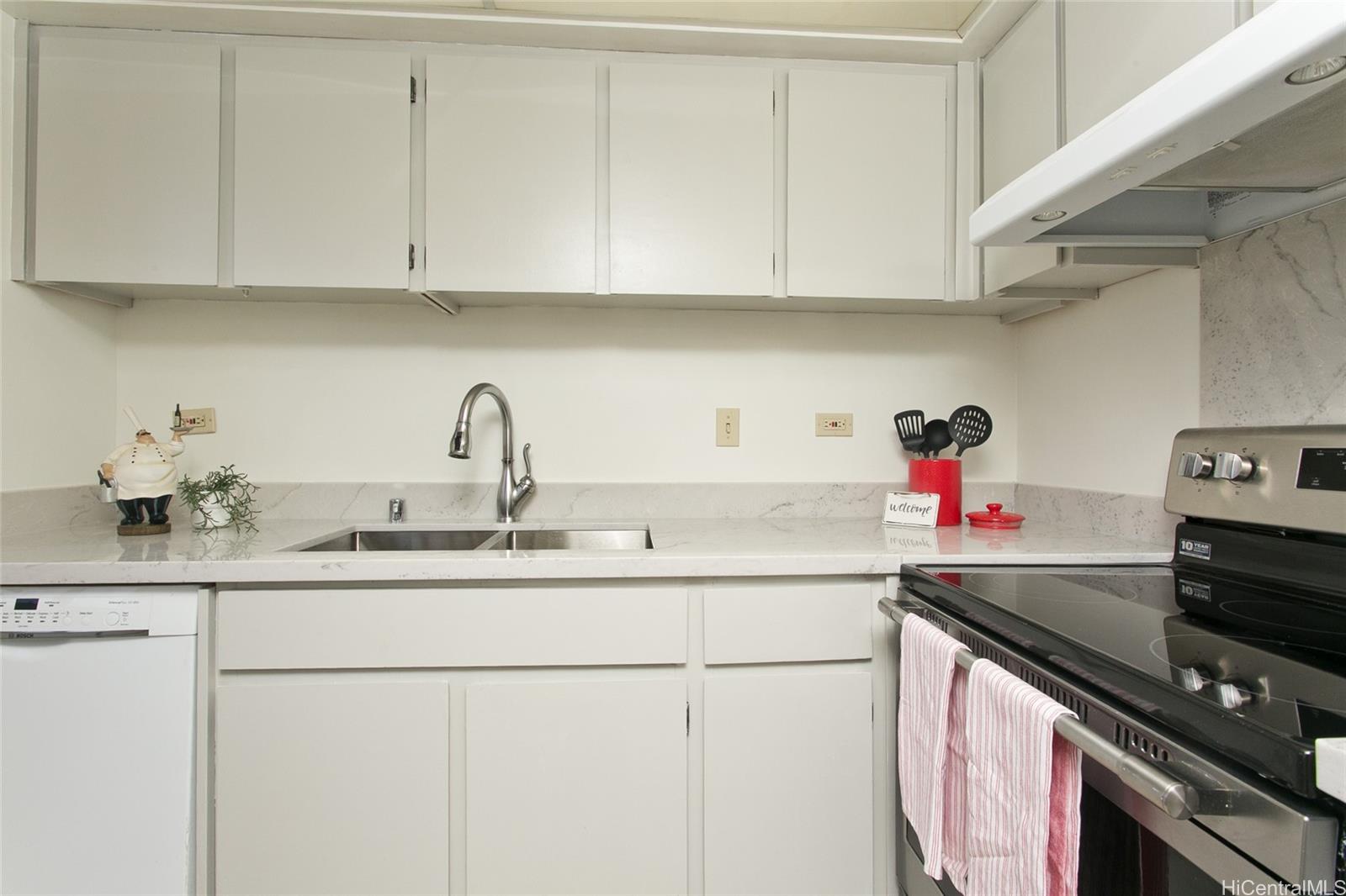 2499 Kapiolani Boulevard  Unit 2008
