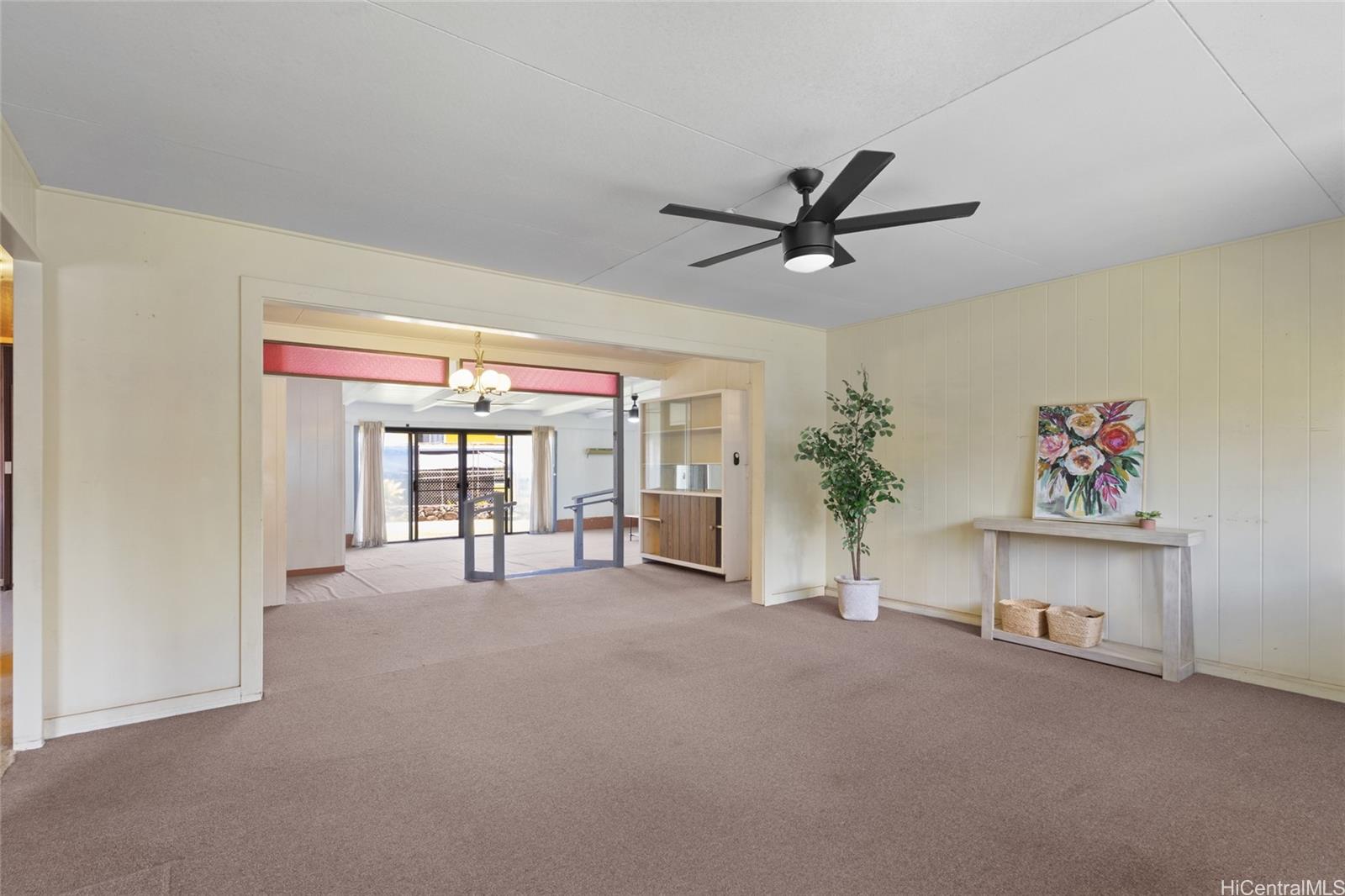 1728 Kino Street
