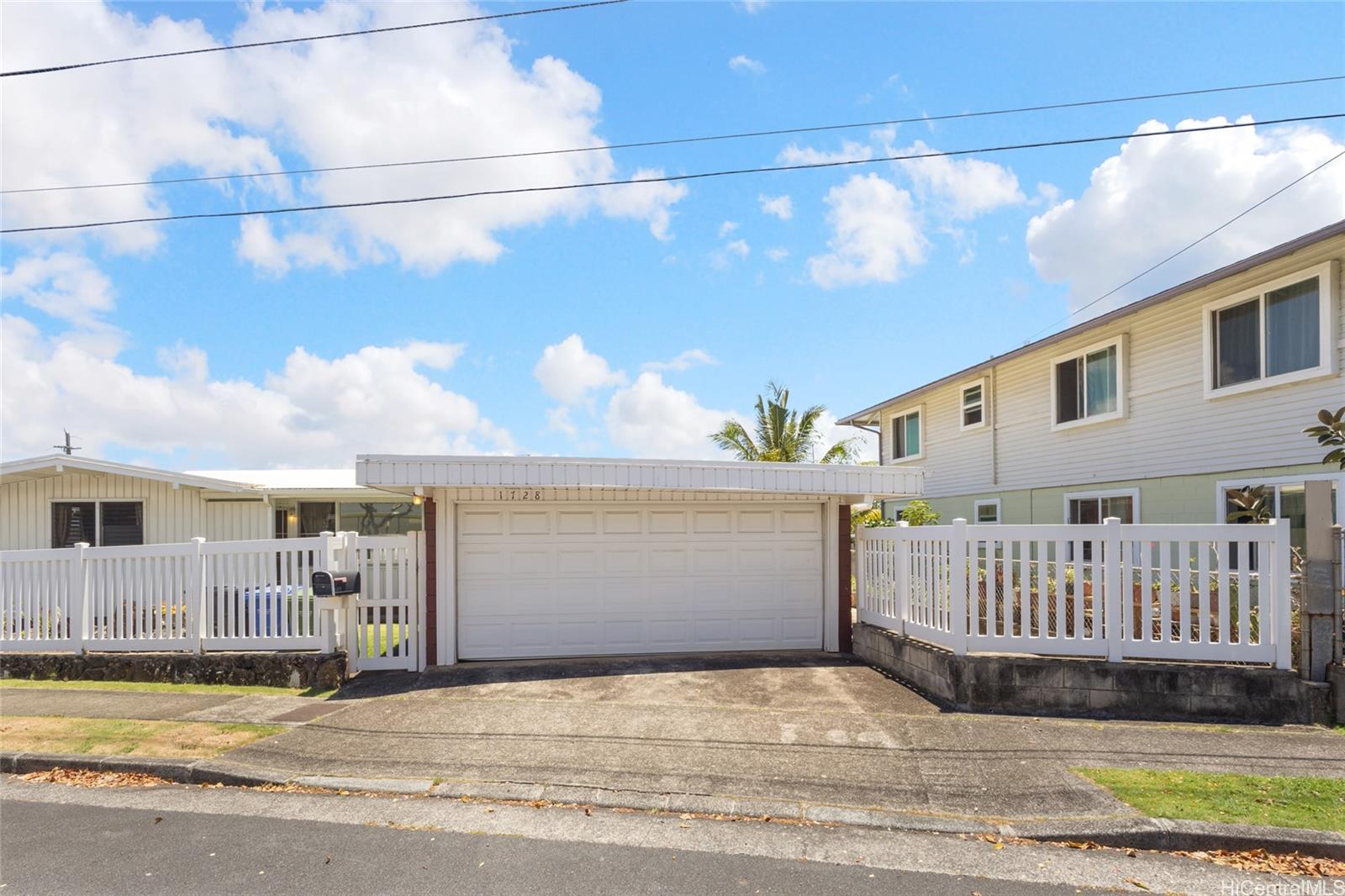 1728 Kino Street