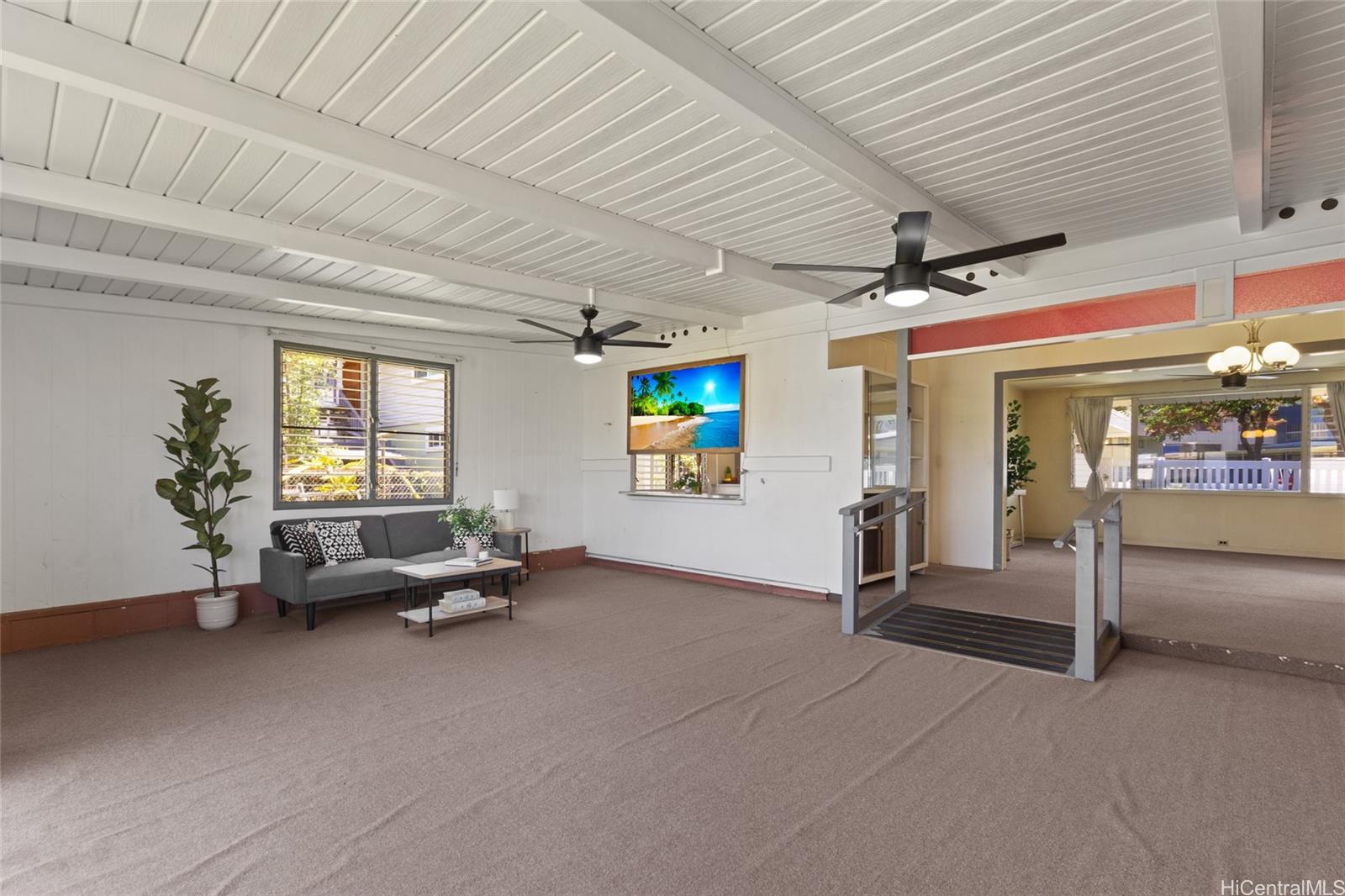1728 Kino Street