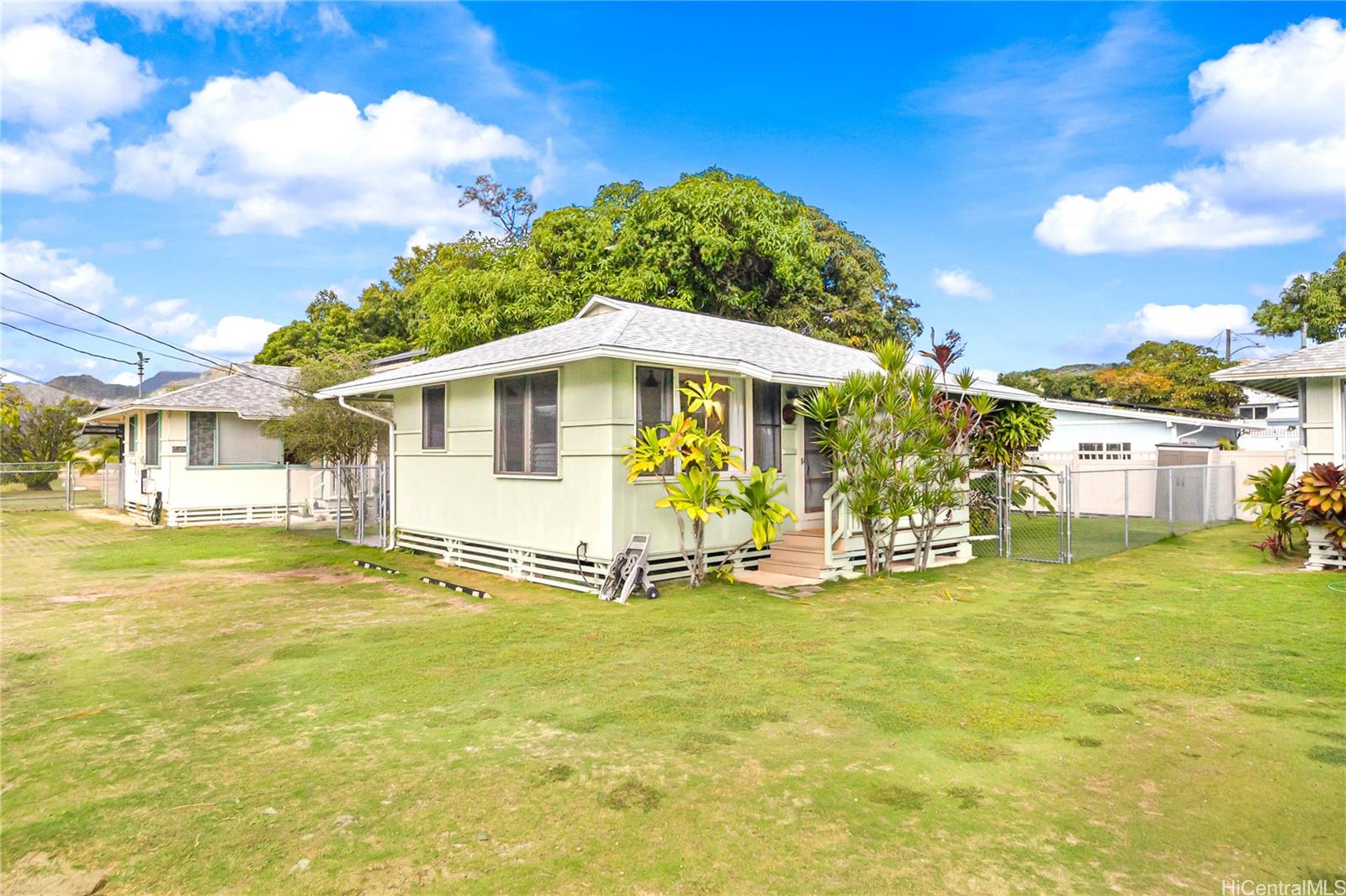 691 Kihapai Street B
