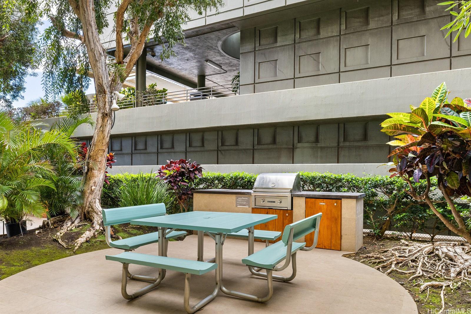 1350 Ala Moana Boulevard  Unit 1010