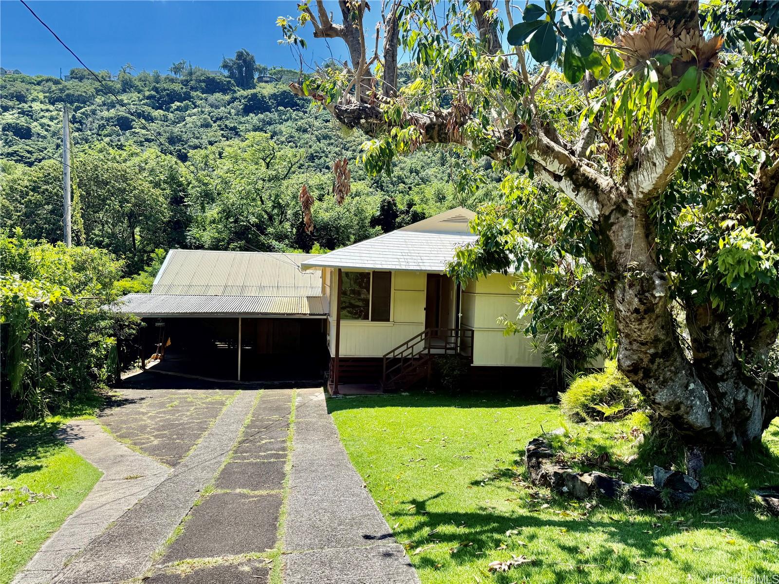 2816 Booth Road