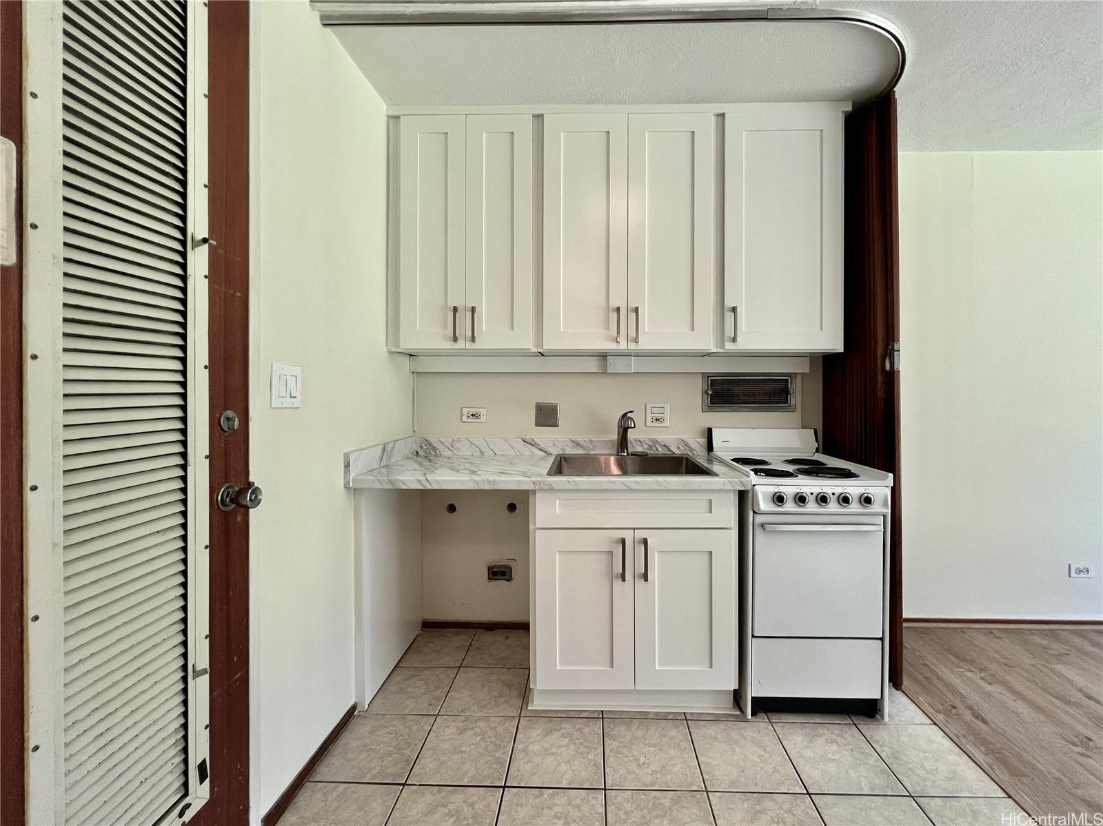 1511 Nuuanu Avenue  Unit 133