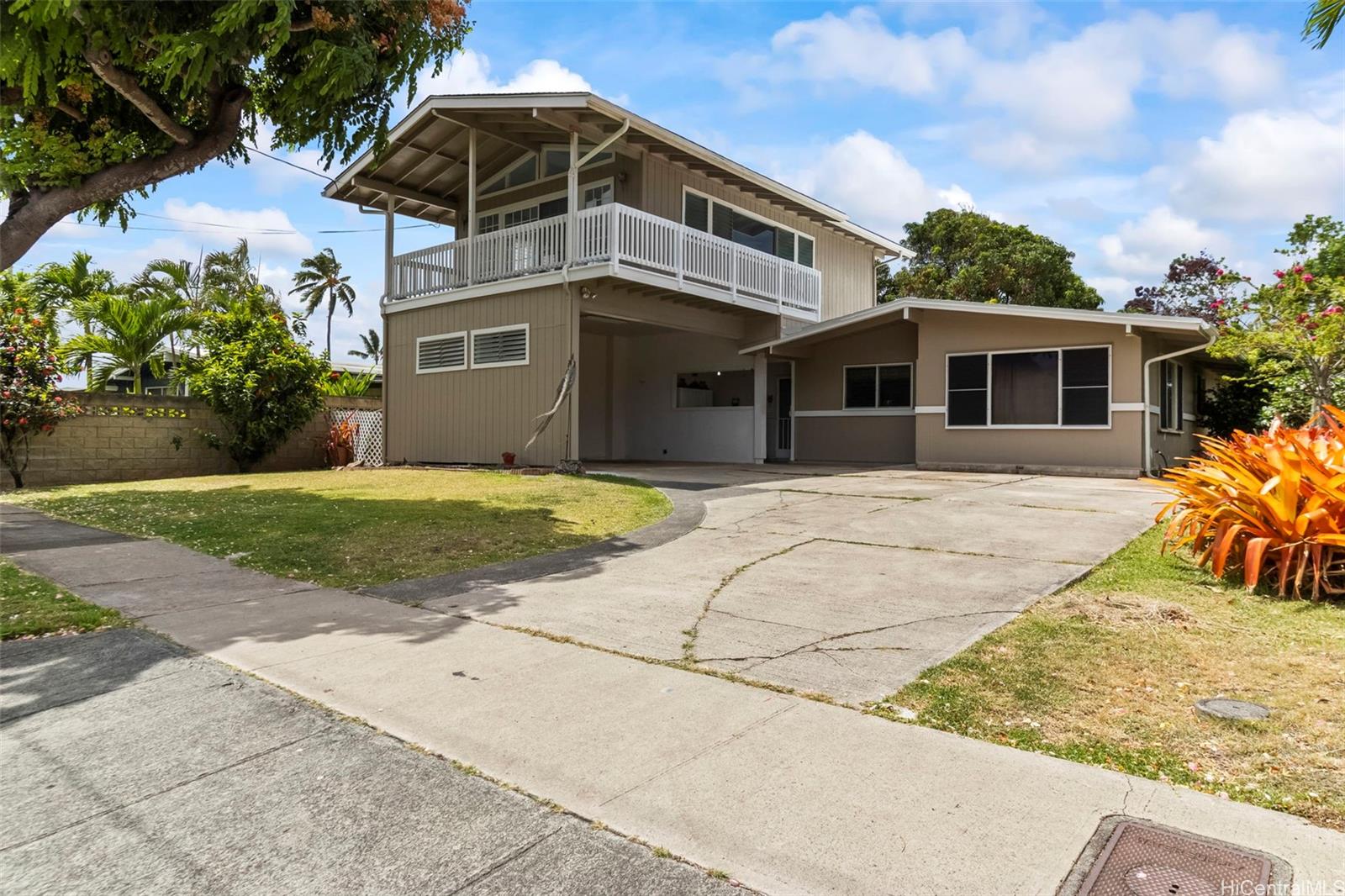689 Keolu Drive