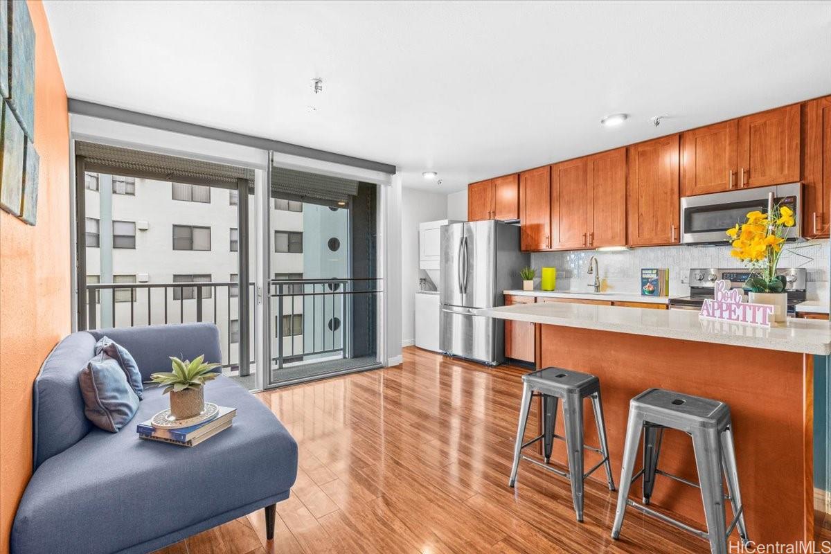 1226 Alexander Street  Unit 1102