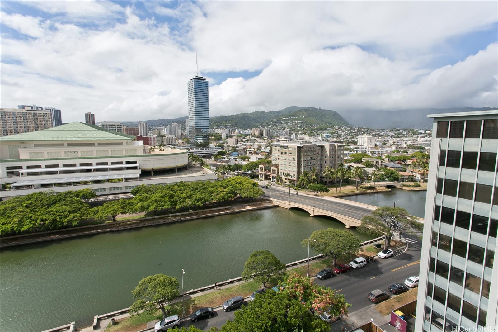 1717 Ala Wai Boulevard  Unit 1403