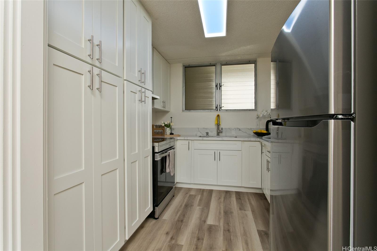 1717 Ala Wai Boulevard  Unit 1403