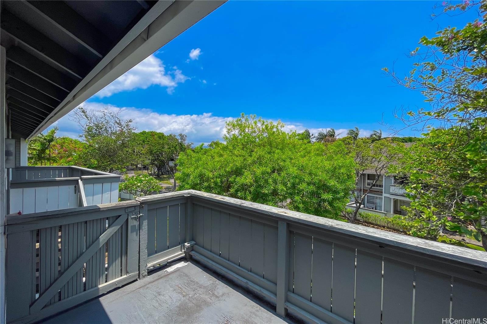 500 Mananai Place  Unit 17V