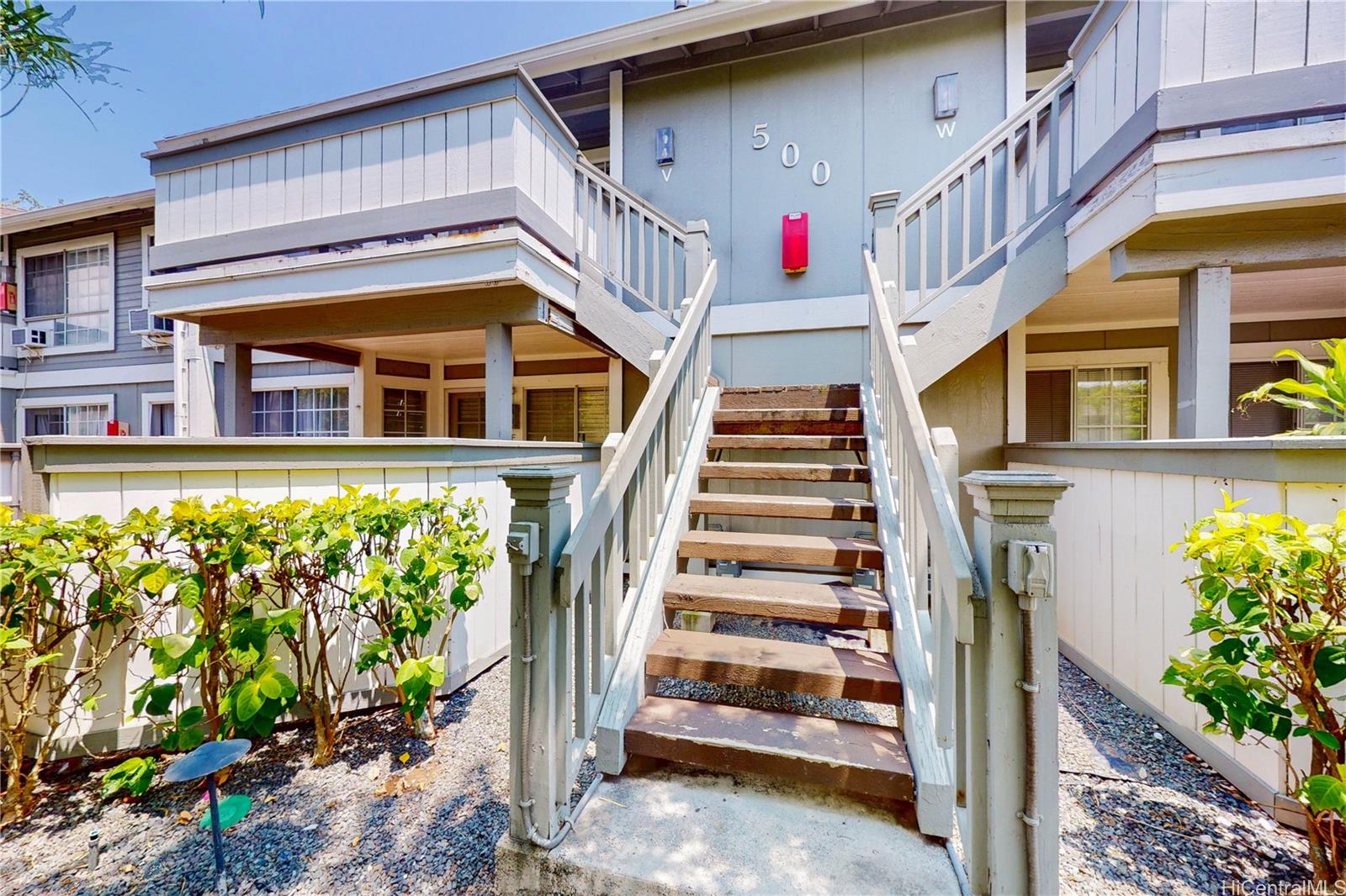 500 Mananai Place  Unit 17V
