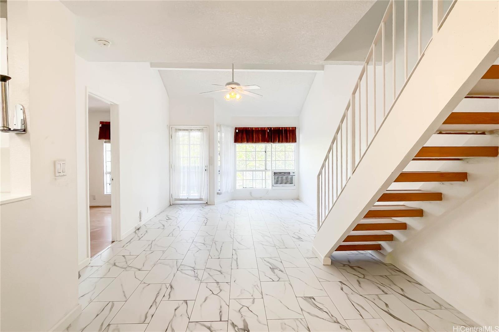500 Mananai Place  Unit 17V