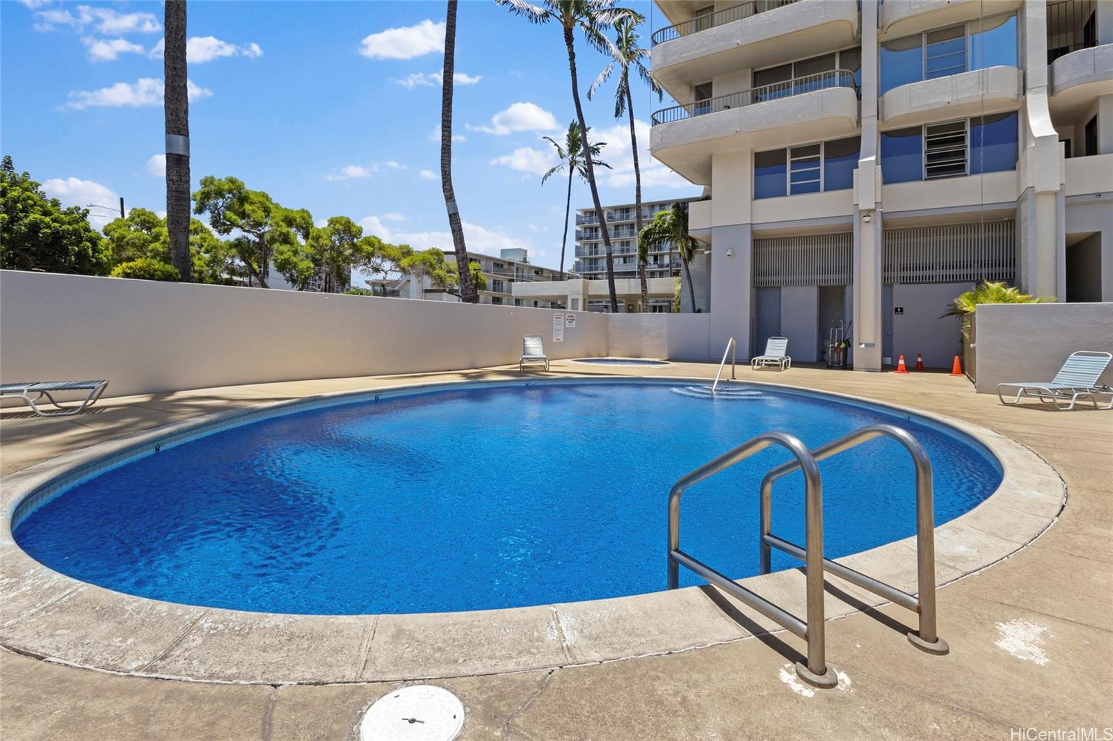 2825 S King Street  Unit 704