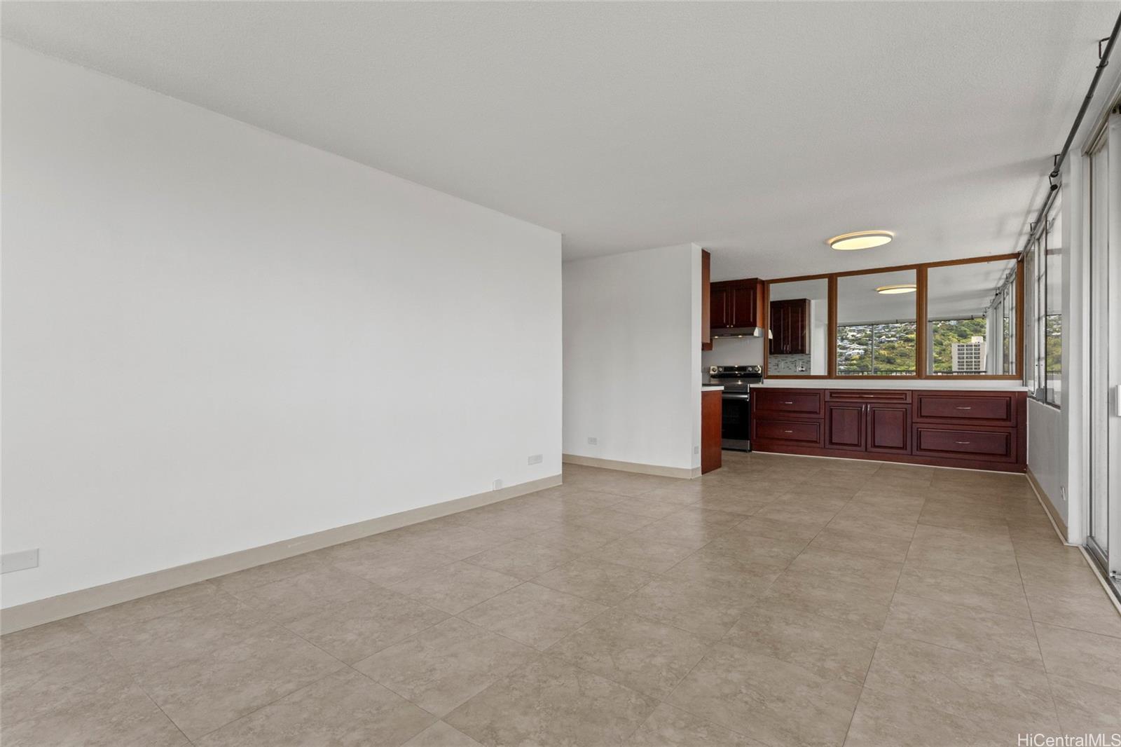 2825 S King Street  Unit 704