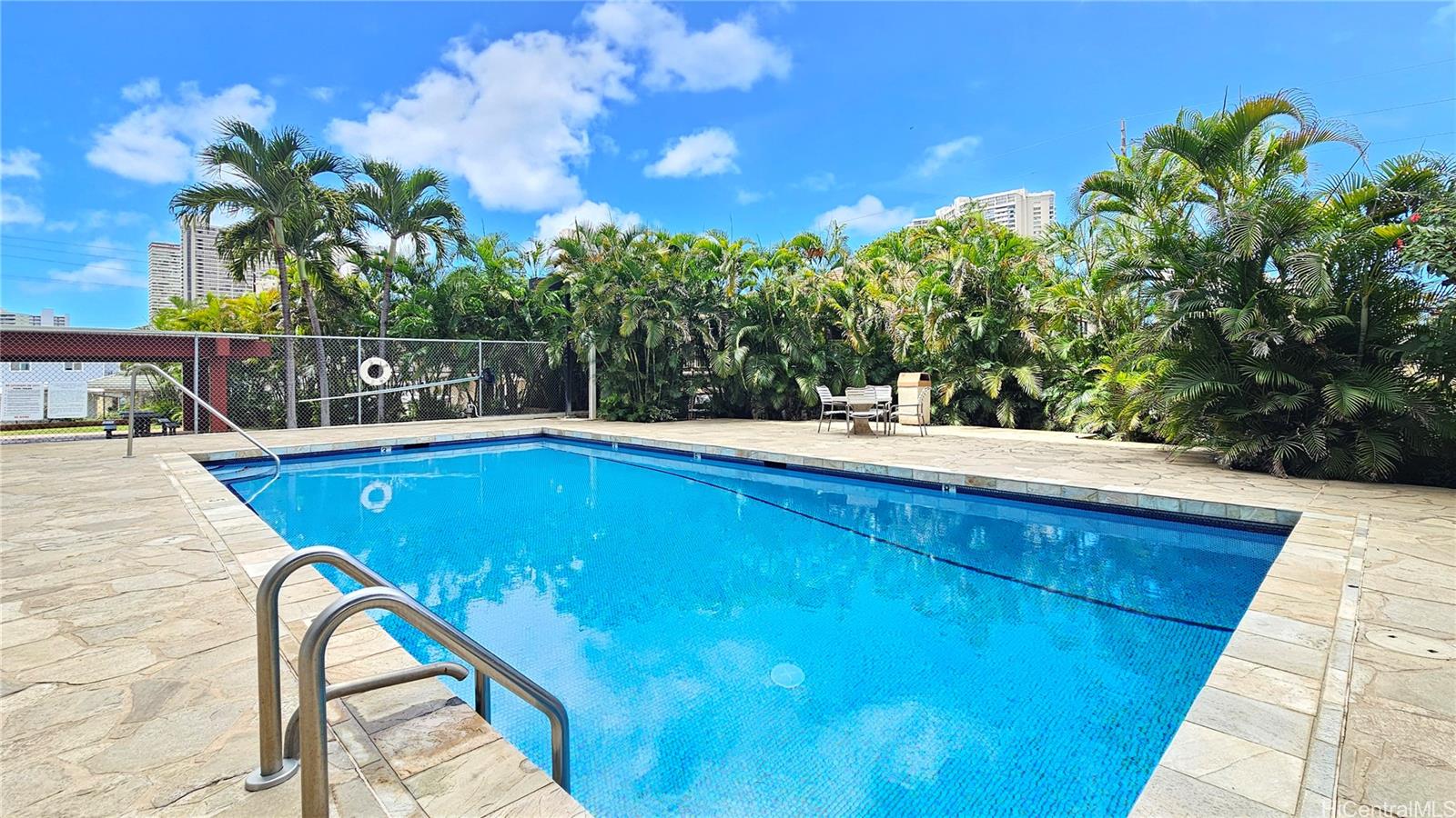 796 Isenberg Street  Unit 16A