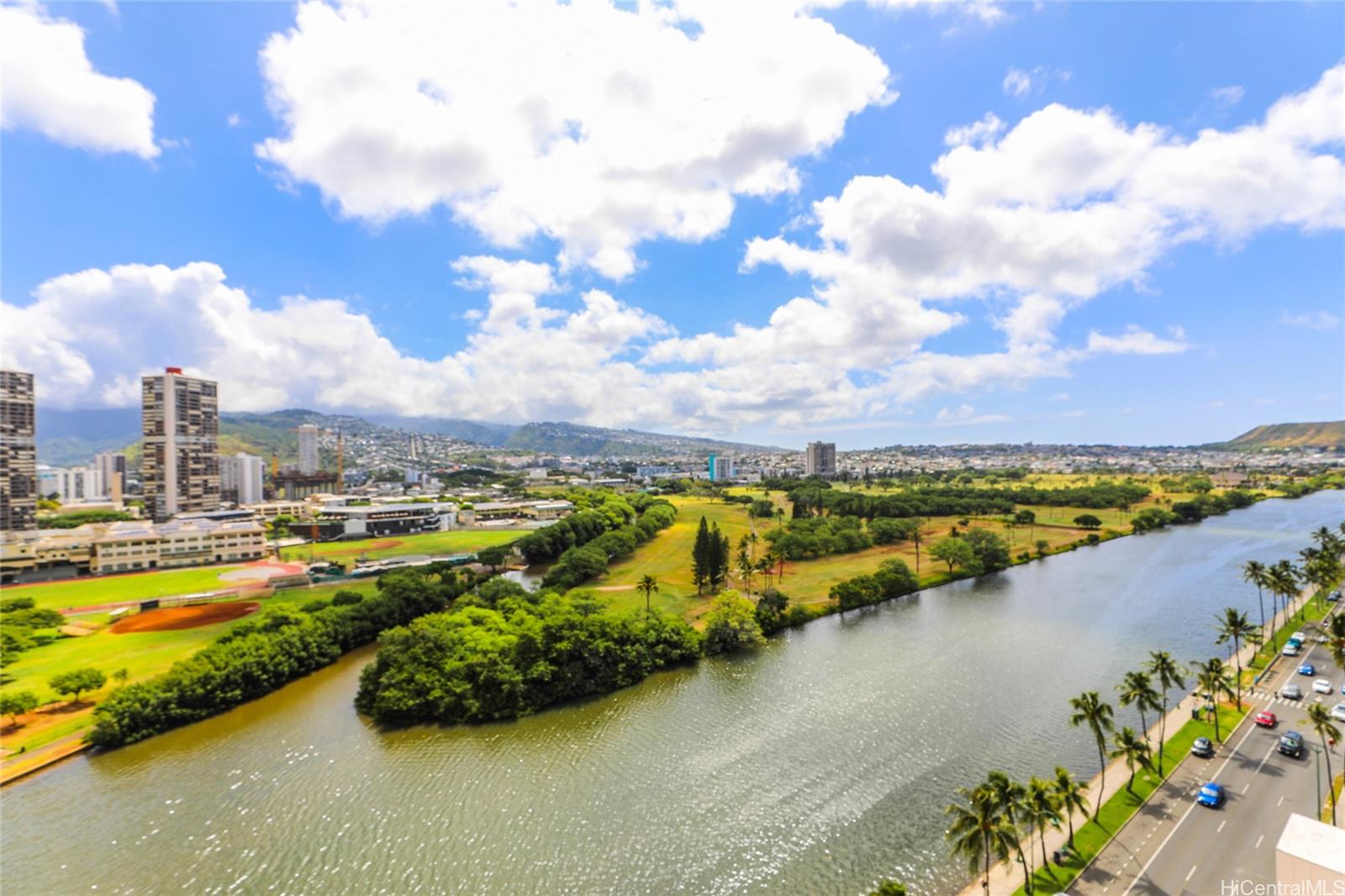 2211 Ala Wai Boulevard 1806