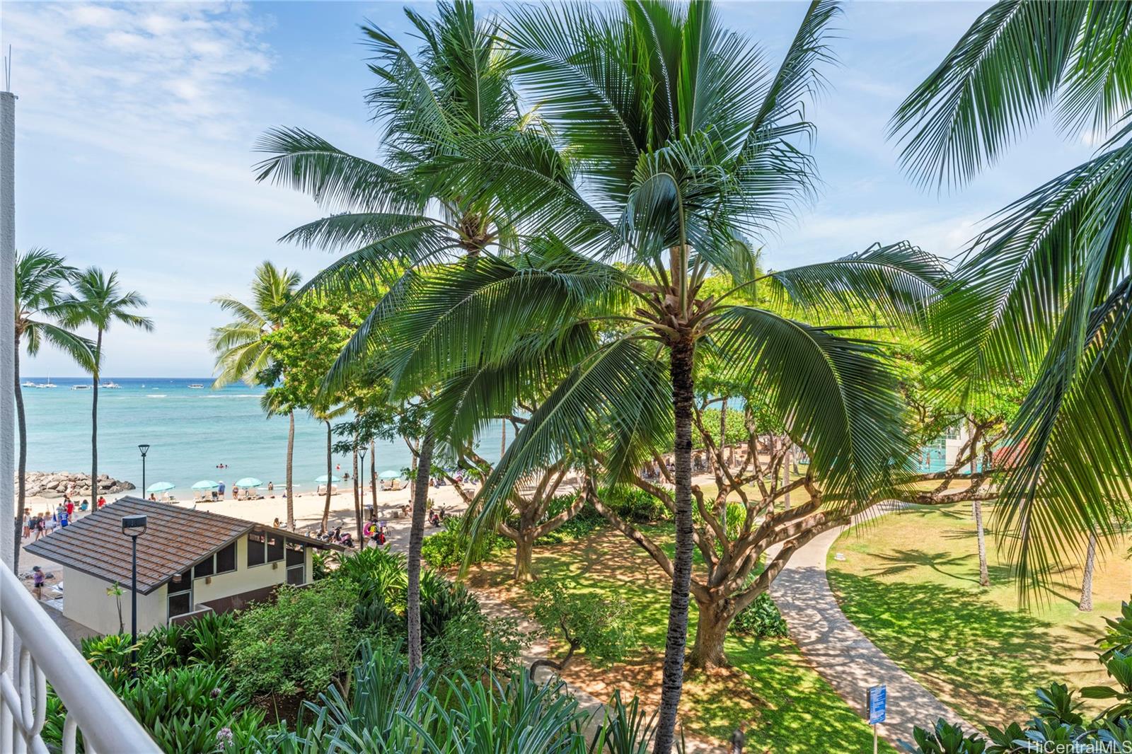 2161 Kalia Road 308