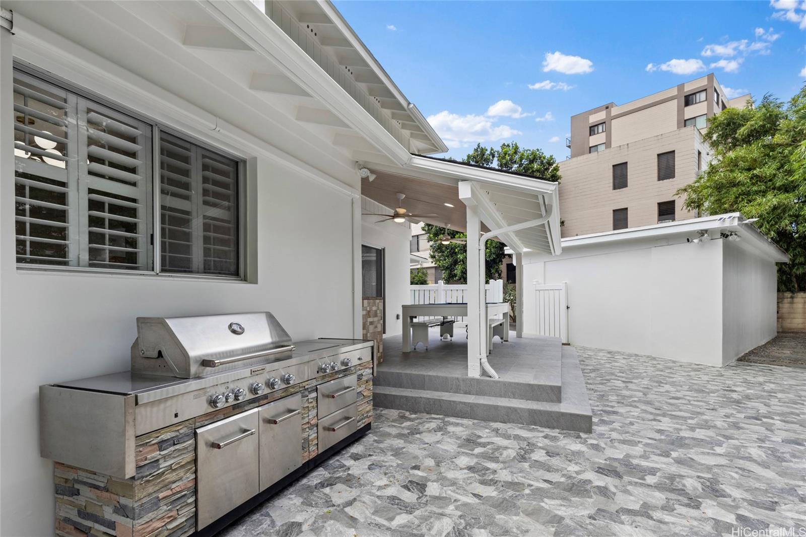 24 Muliwai Lane