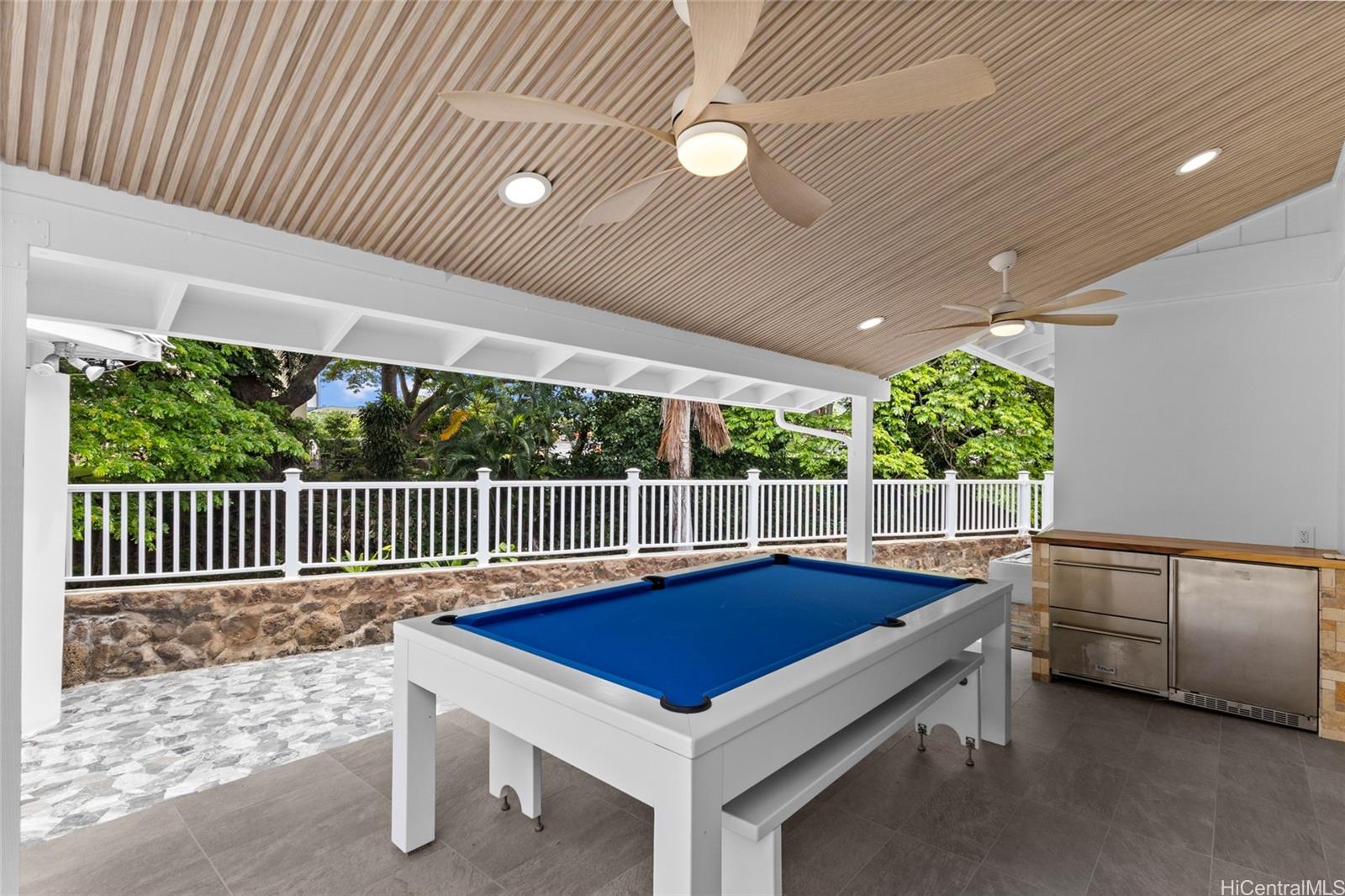 24 Muliwai Lane