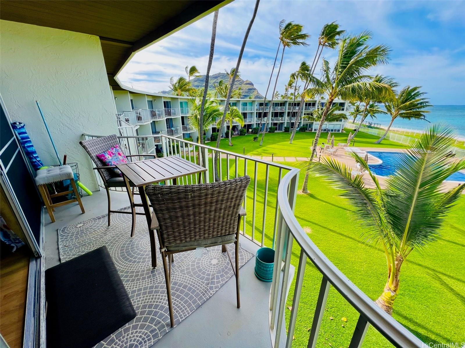 87-561 Farrington Highway  Unit 317