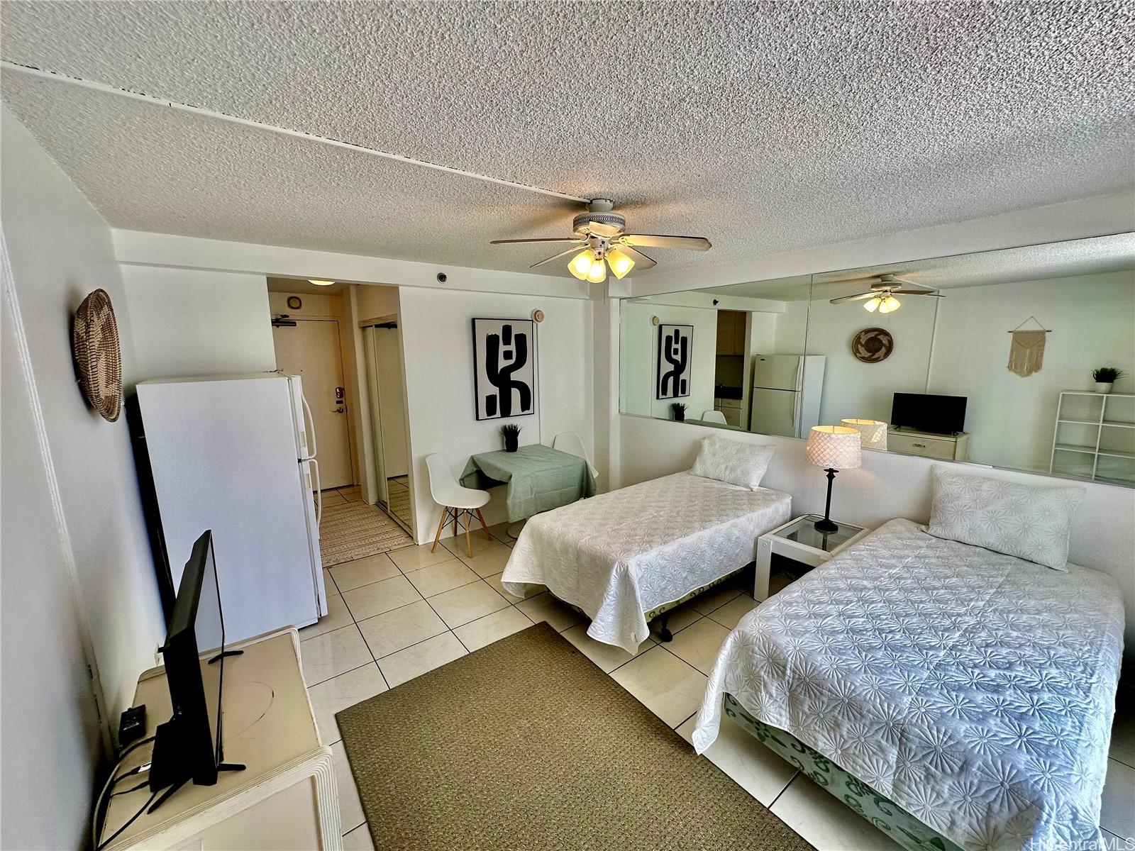 1920 Ala Moana Boulevard  Unit 1606