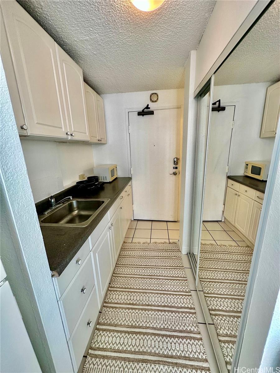 1920 Ala Moana Boulevard  Unit 1606