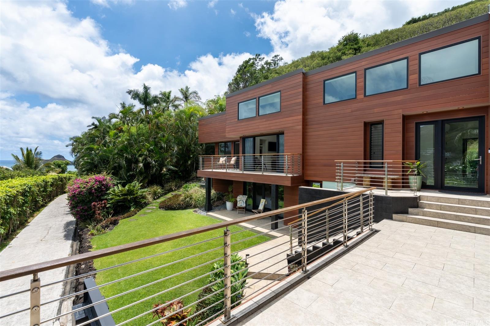211 Luika Place