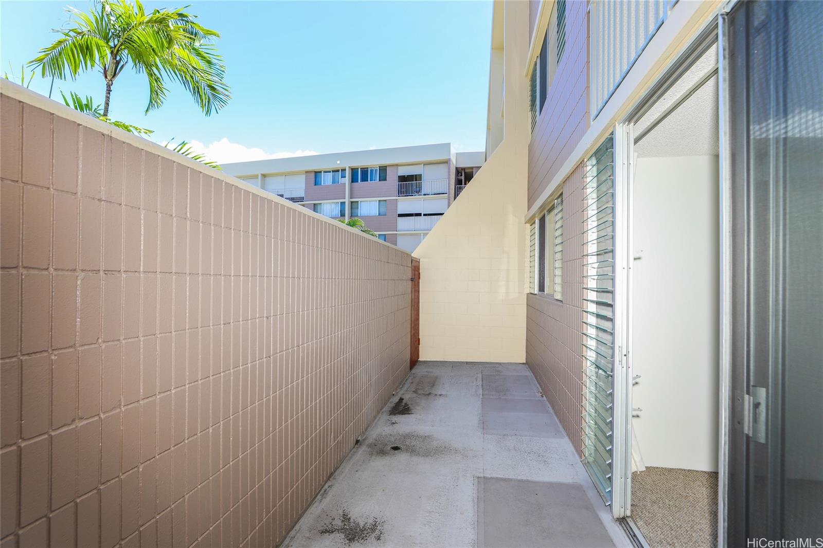 1634 Nuuanu Avenue  Unit 104