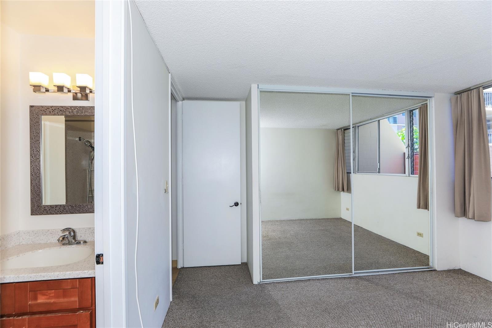 1634 Nuuanu Avenue  Unit 104