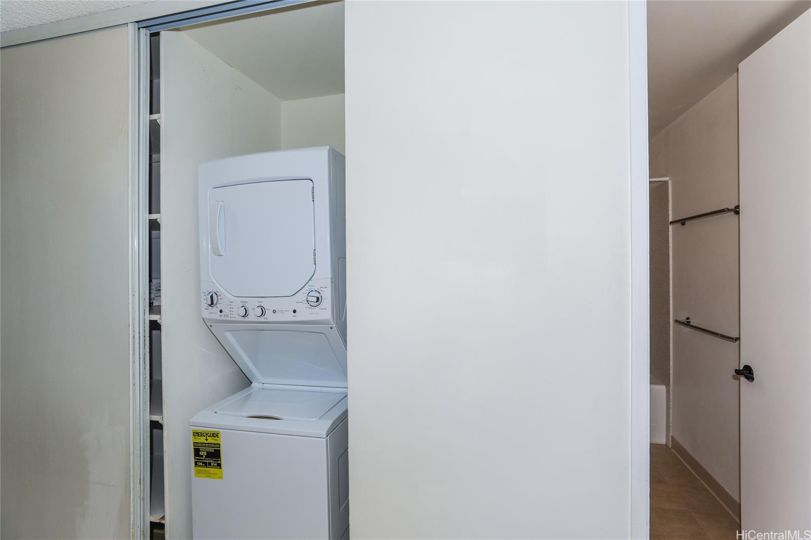1634 Nuuanu Avenue  Unit 104