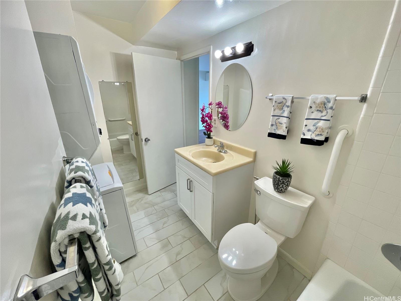2488 Kapiolani Boulevard  Unit 604