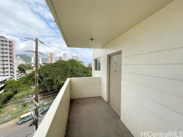 2488 Kapiolani Boulevard  Unit 604