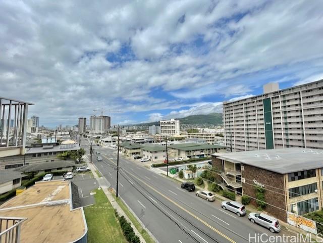 2488 Kapiolani Boulevard  Unit 604