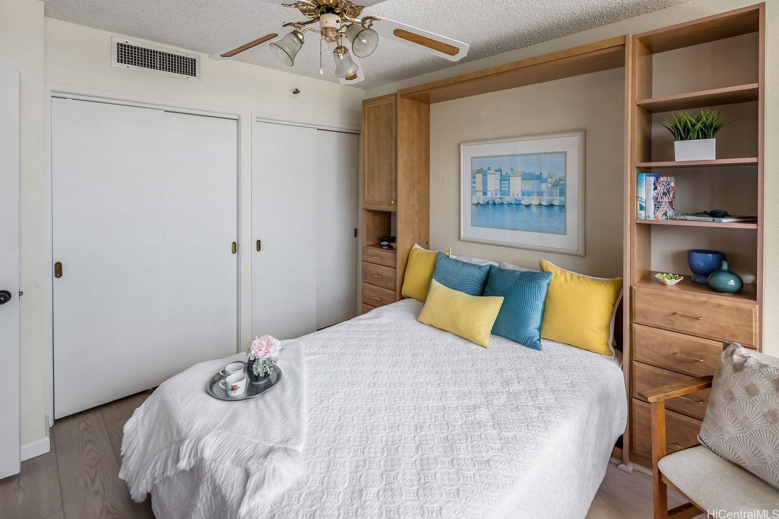 2499 Kapiolani Boulevard  Unit 2804