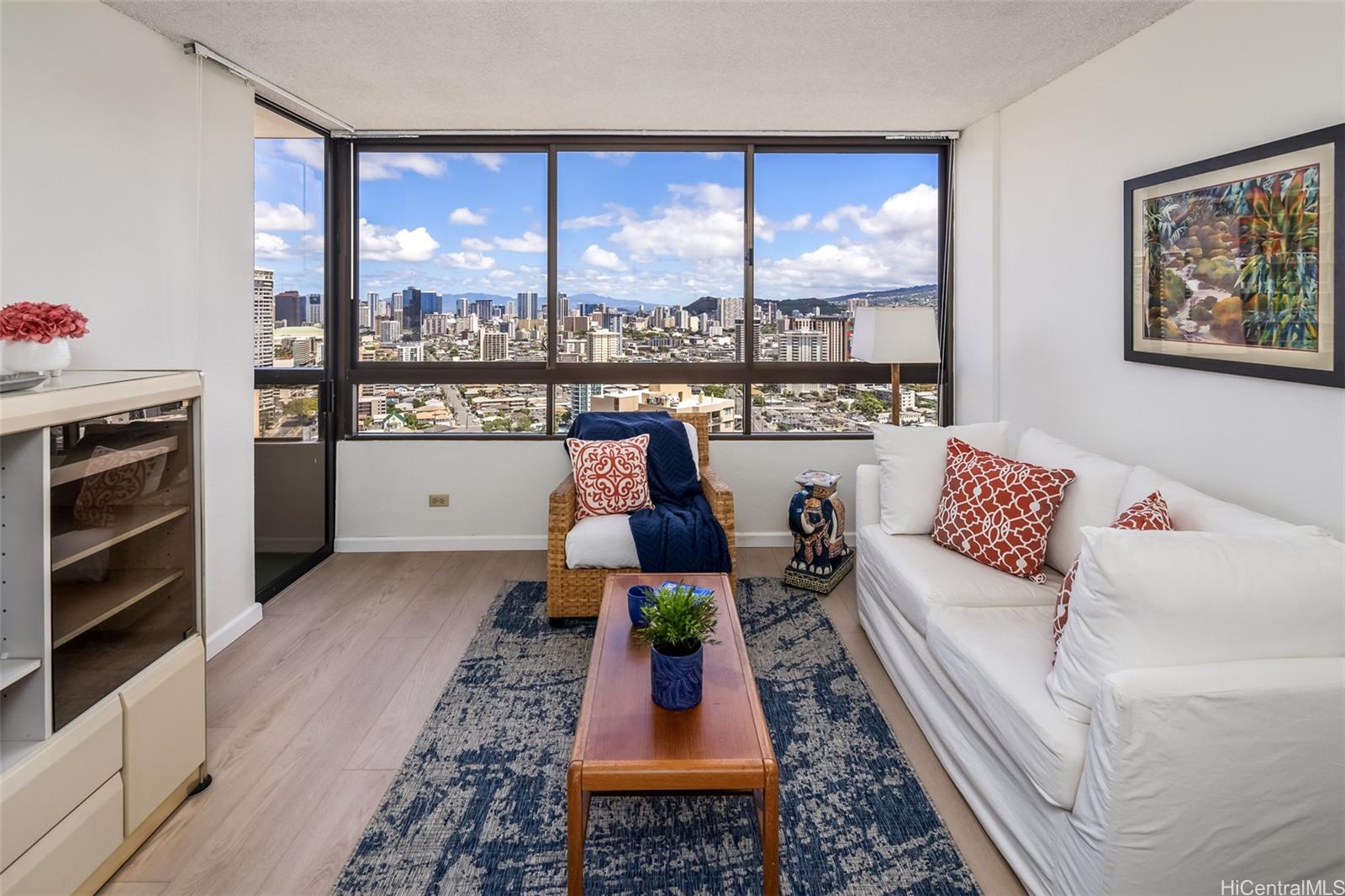 2499 Kapiolani Boulevard  Unit 2804