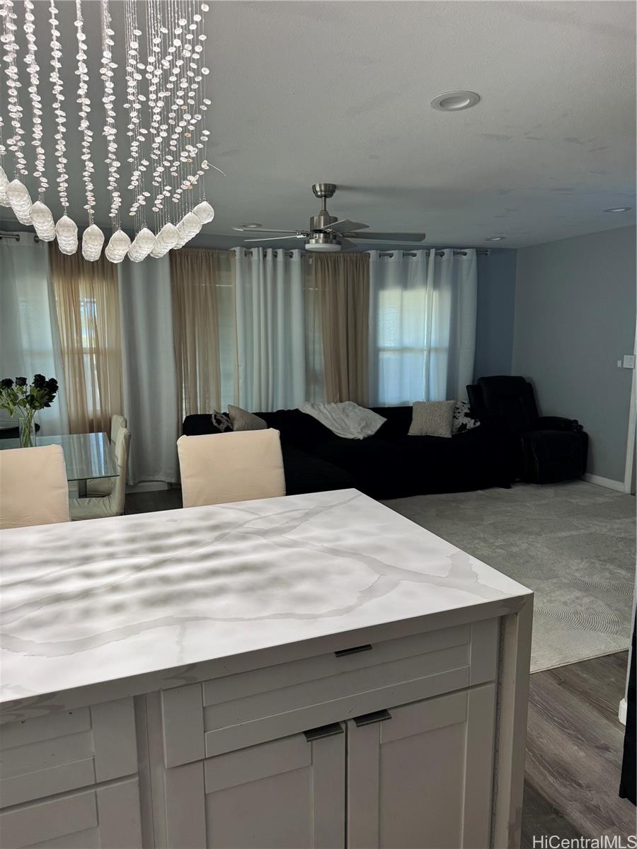 87-418 Farrington Highway