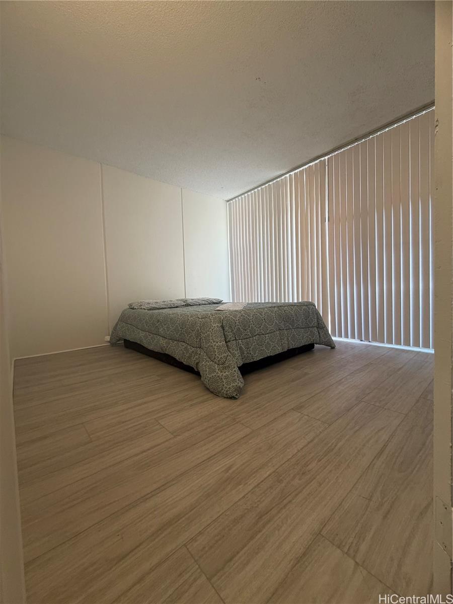 Photo 6 of 17
