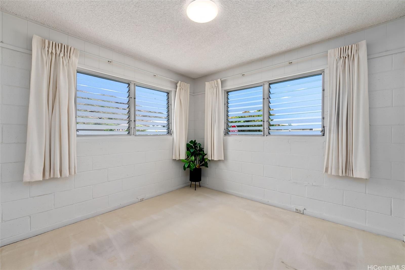 6014 Aimoku Street