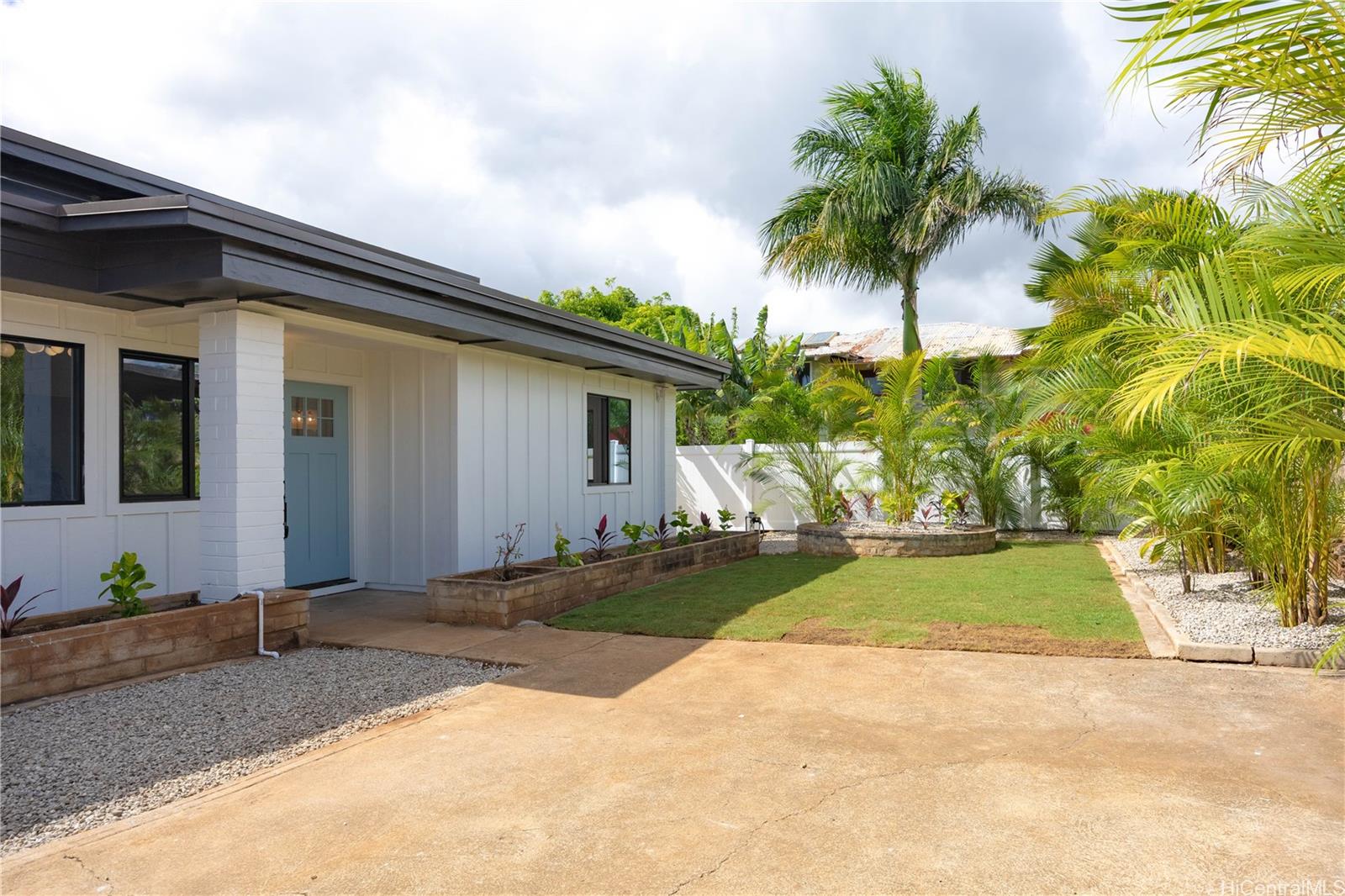 1320-A 7th Avenue