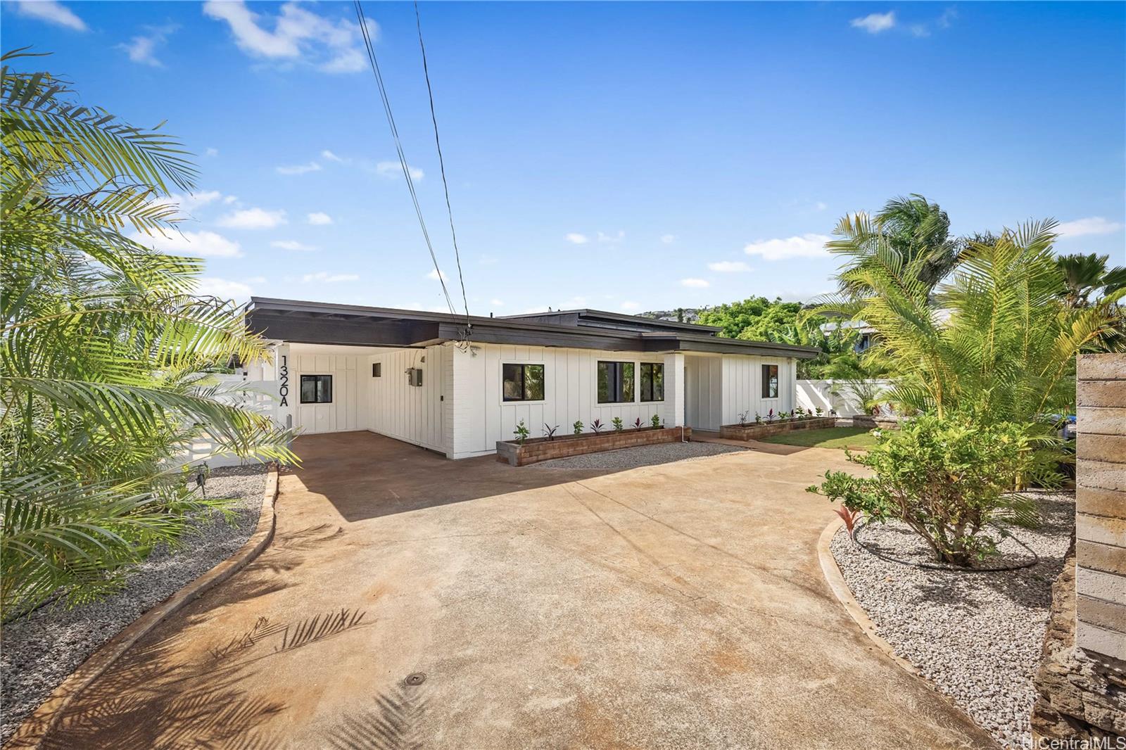 1320-A 7th Avenue