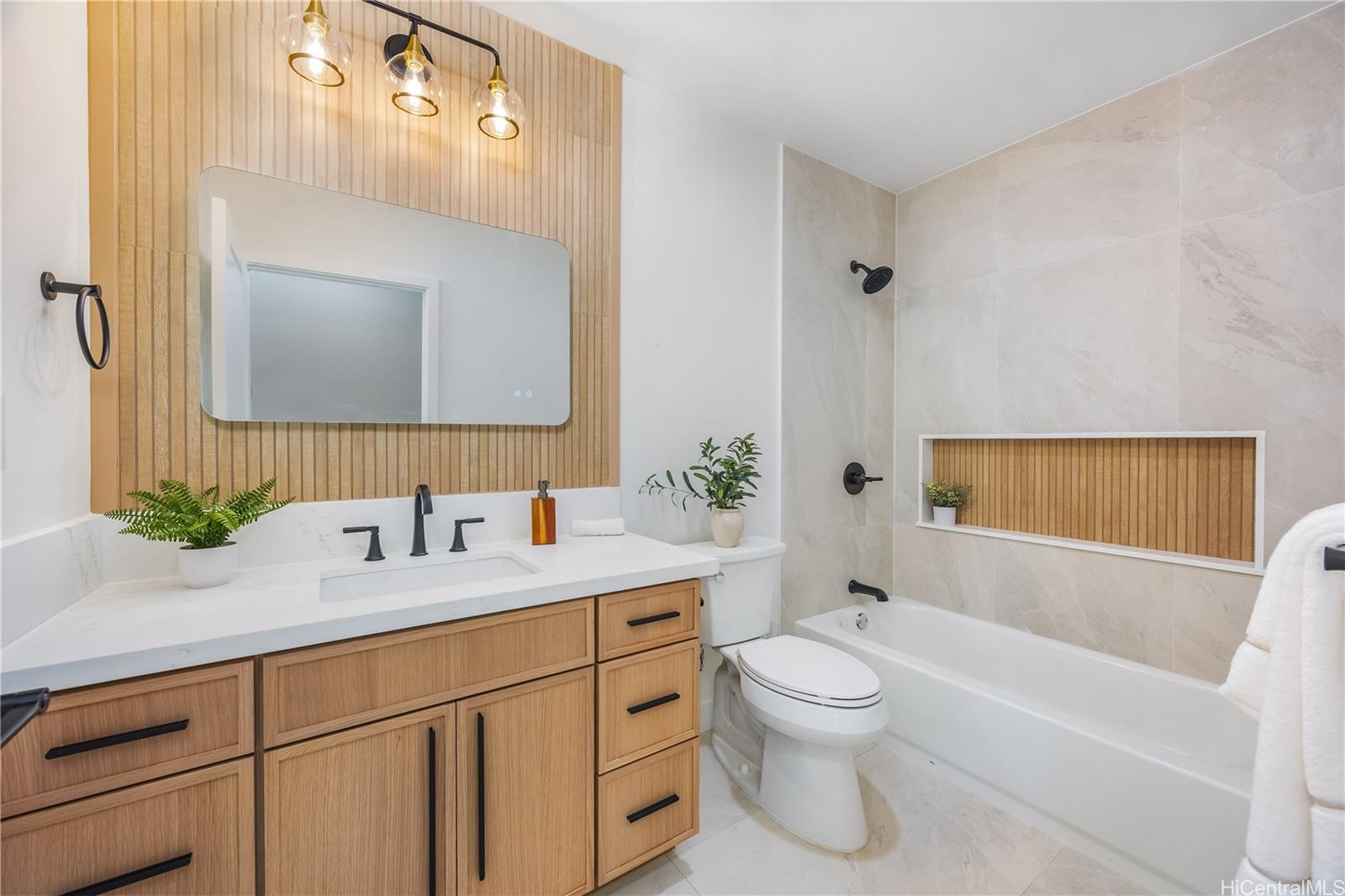 1320-A 7th Avenue