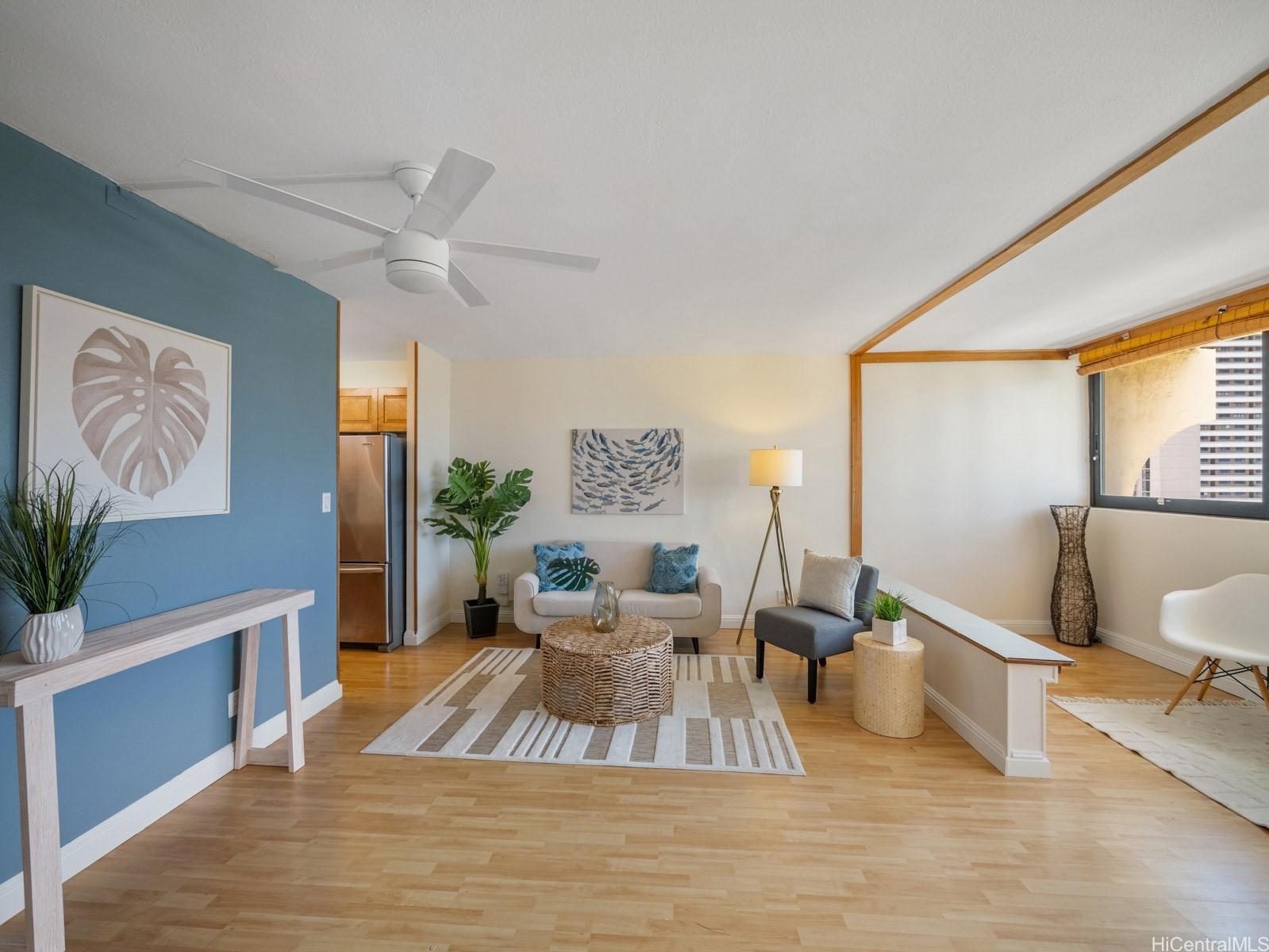 2092 Kuhio Avenue 2405