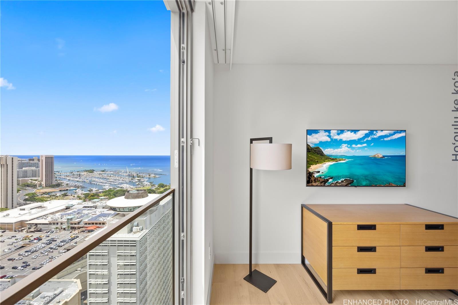 1390 Kapiolani Boulevard 3805