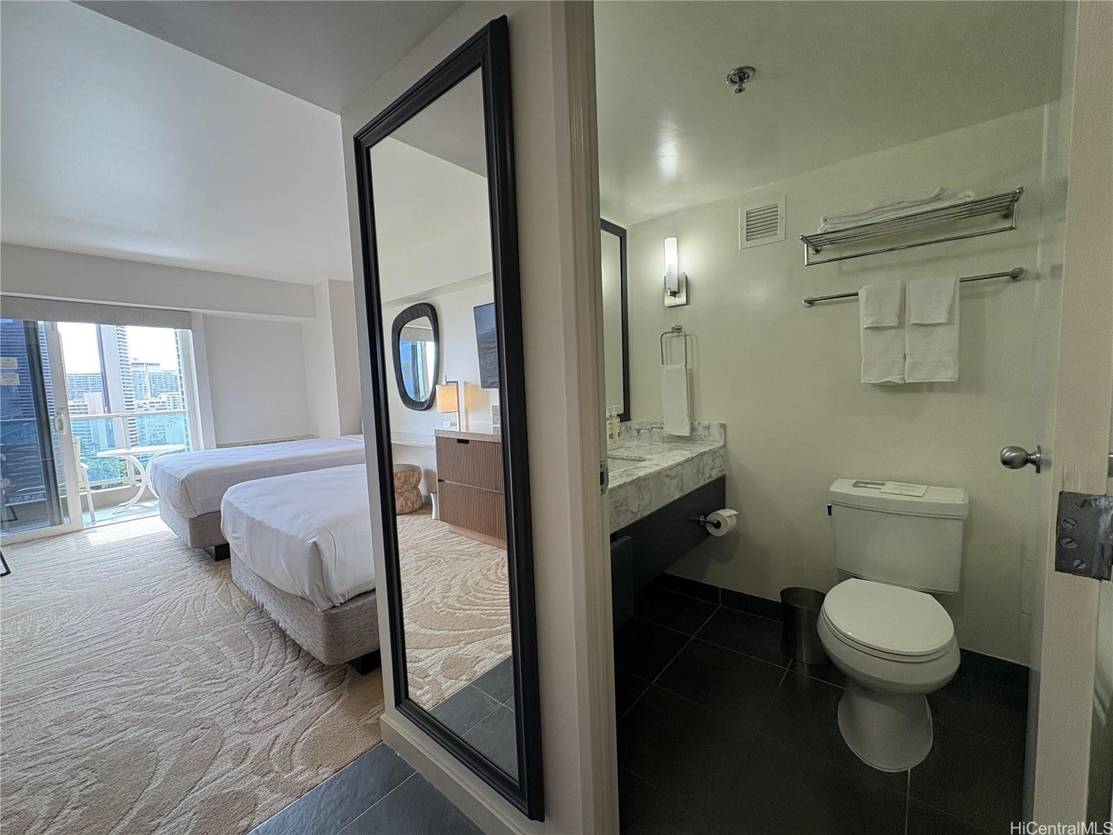 410 Atkinson Drive  Unit 1618