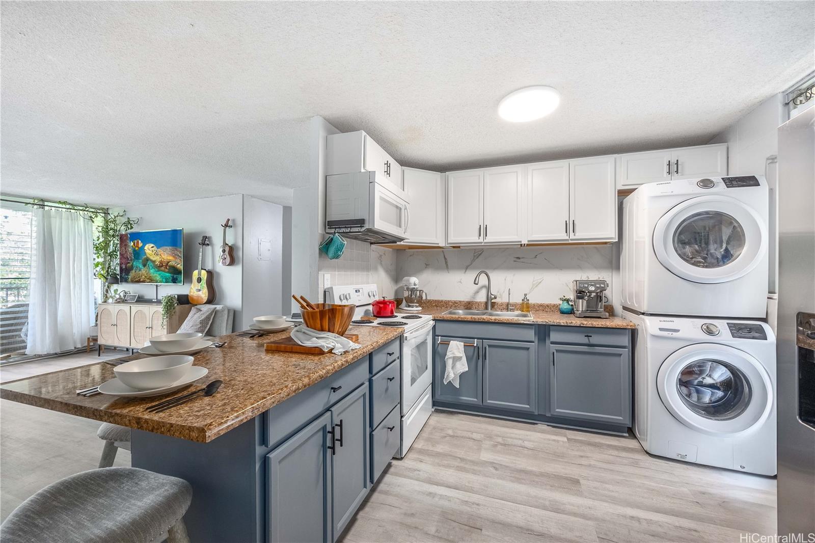 95-2055 Waikalani Place  Unit B207