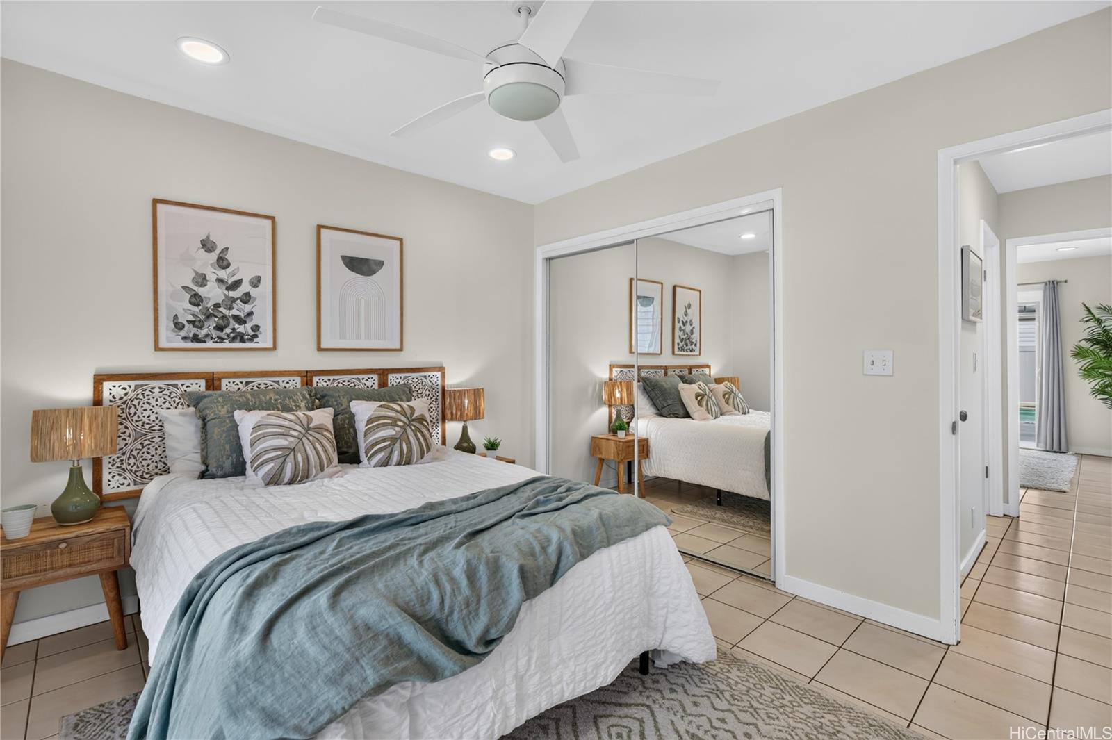 633 Keolu Drive