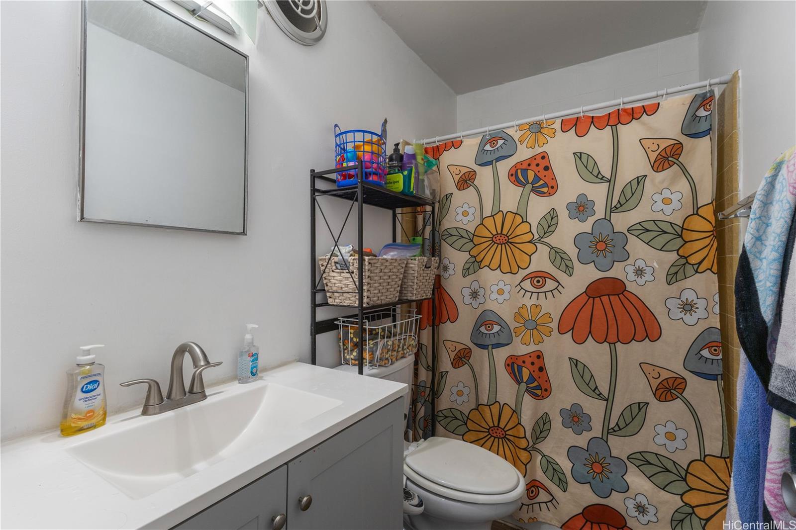 906 Lehua Avenue  Unit B403