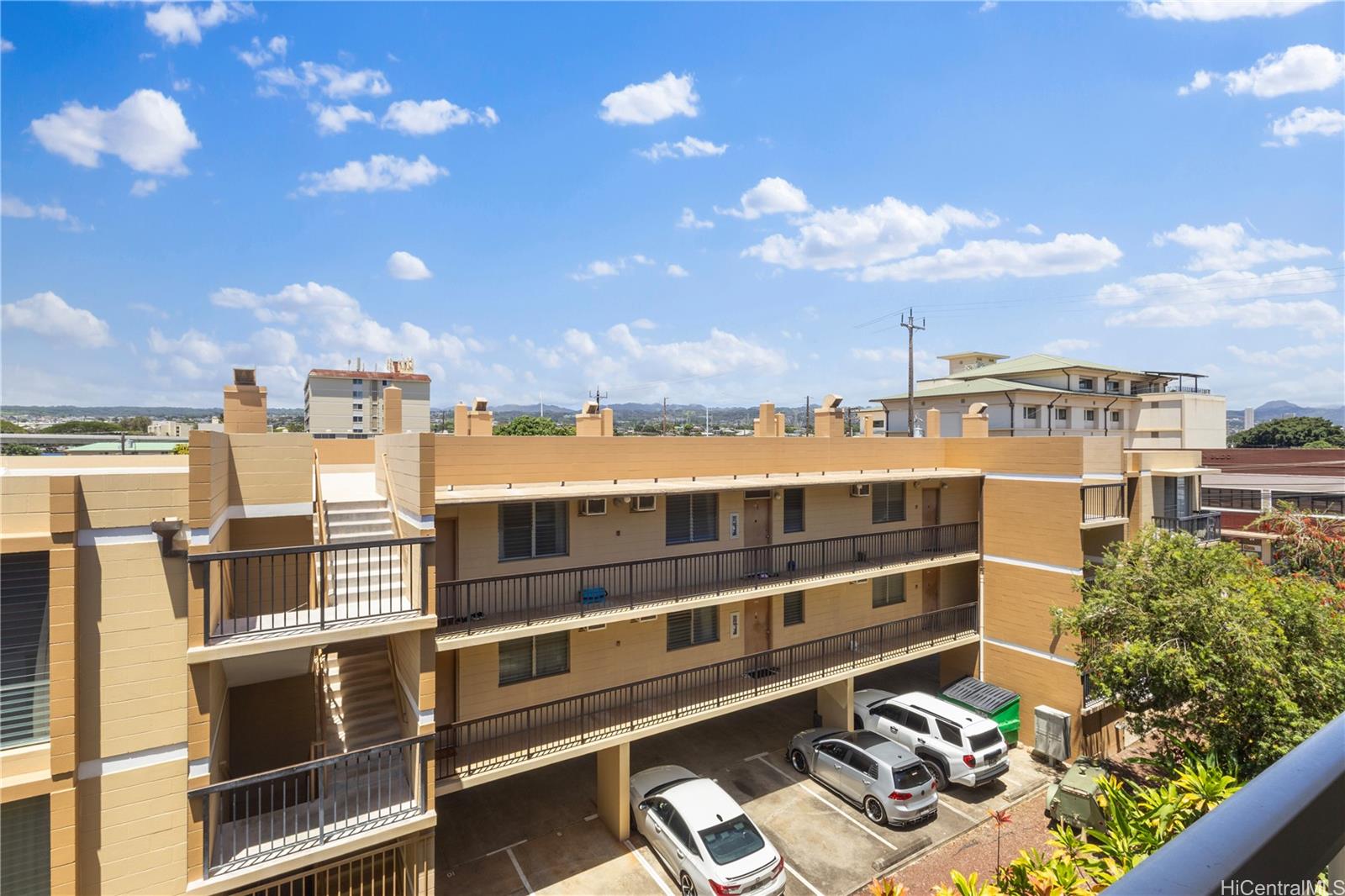 906 Lehua Avenue  Unit B403