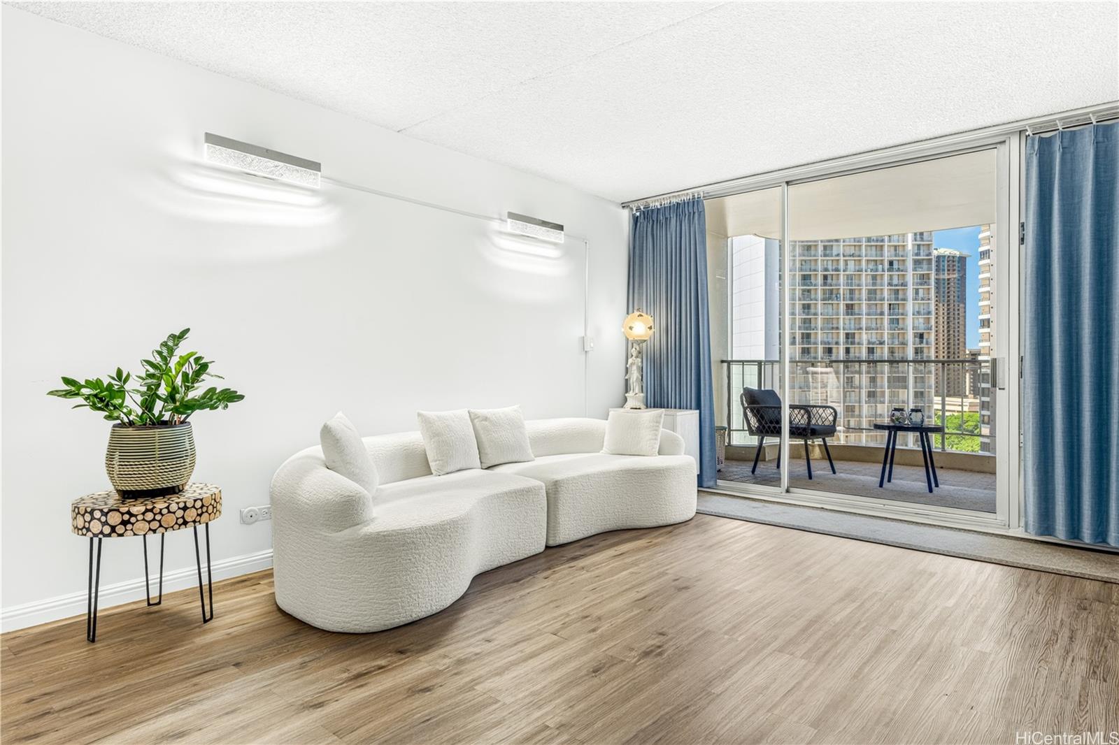 469 Ena Road 1512