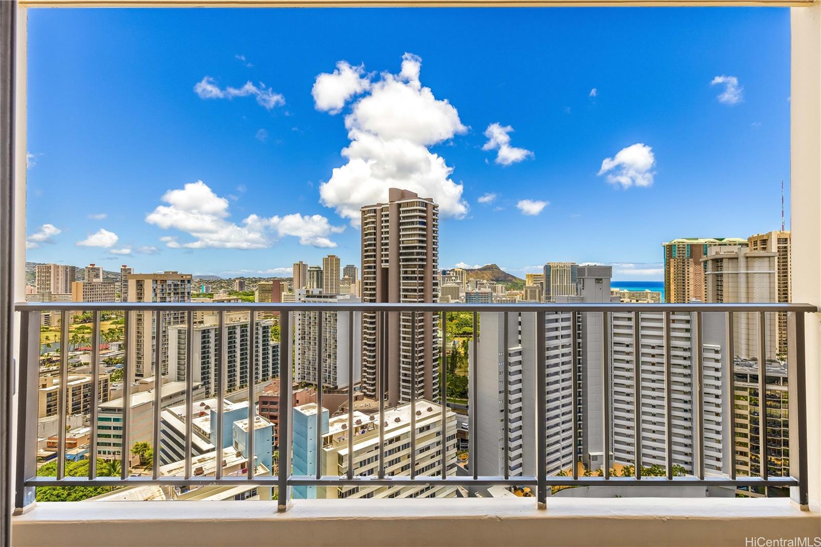 411 Hobron Lane 2911