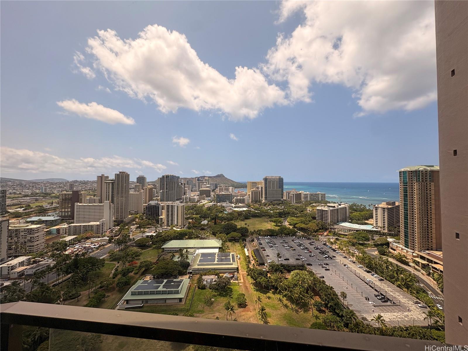 1910 Ala Moana Boulevard  Unit 37D